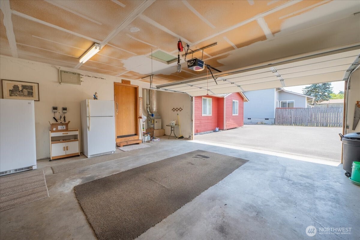 1890 Edgewood Drive Camano Island WA 98282