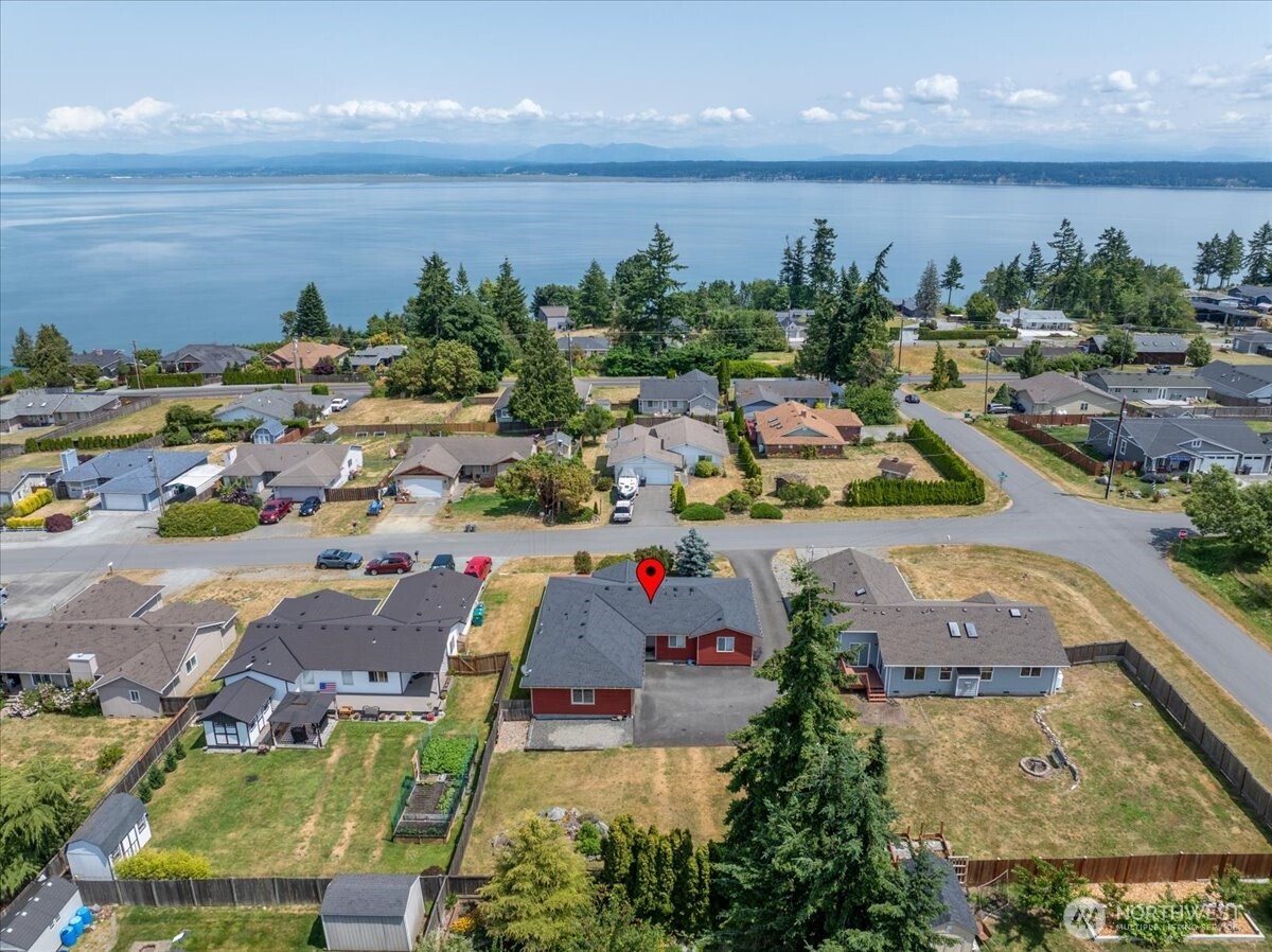 1890 Edgewood Drive Camano Island WA 98282