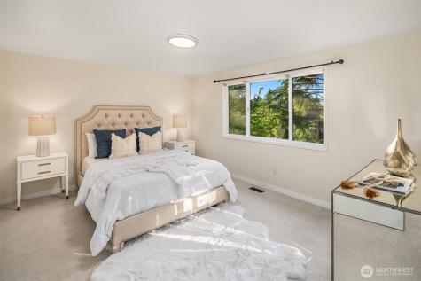 2462 238th Place NE Sammamish WA 98074