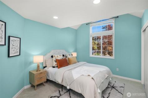 2462 238th Place NE Sammamish WA 98074