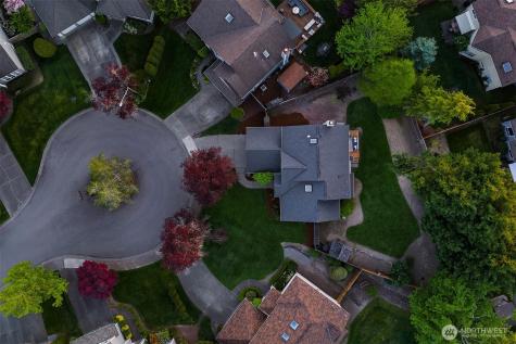 2462 238th Place NE Sammamish WA 98074