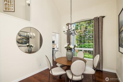 2462 238th Place NE Sammamish WA 98074