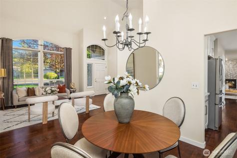2462 238th Place NE Sammamish WA 98074