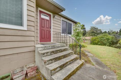 2905 E Olive Street Seattle WA 98122