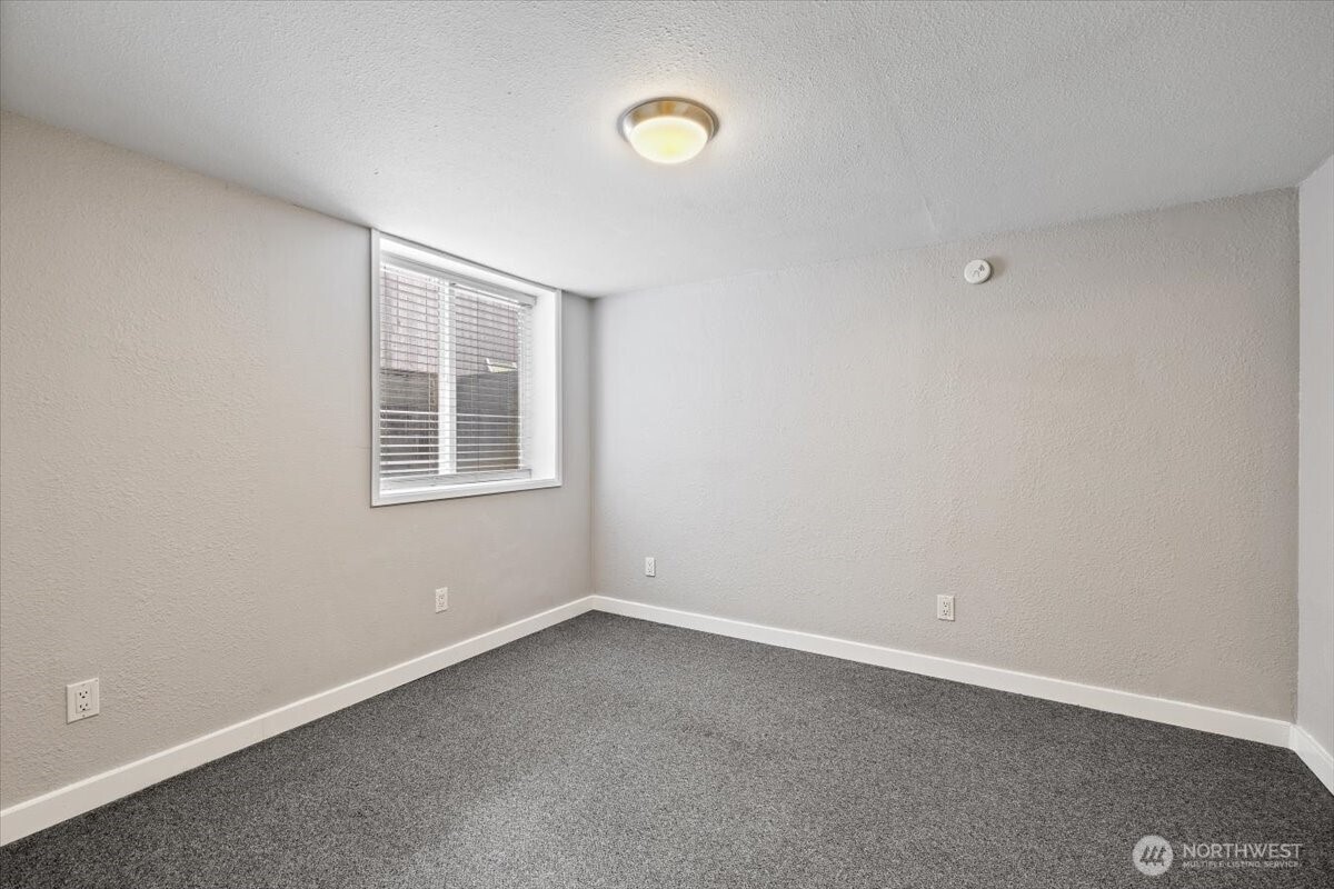 2905 E Olive Street Seattle WA 98122