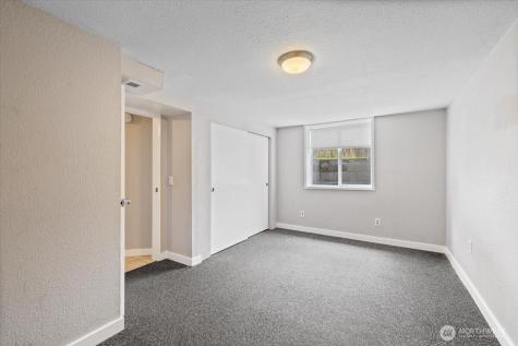 2905 E Olive Street Seattle WA 98122