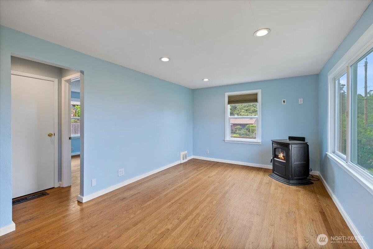 2905 E Olive Street Seattle WA 98122