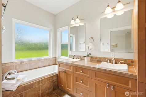 1130 150th Place NW Marysville WA 98271