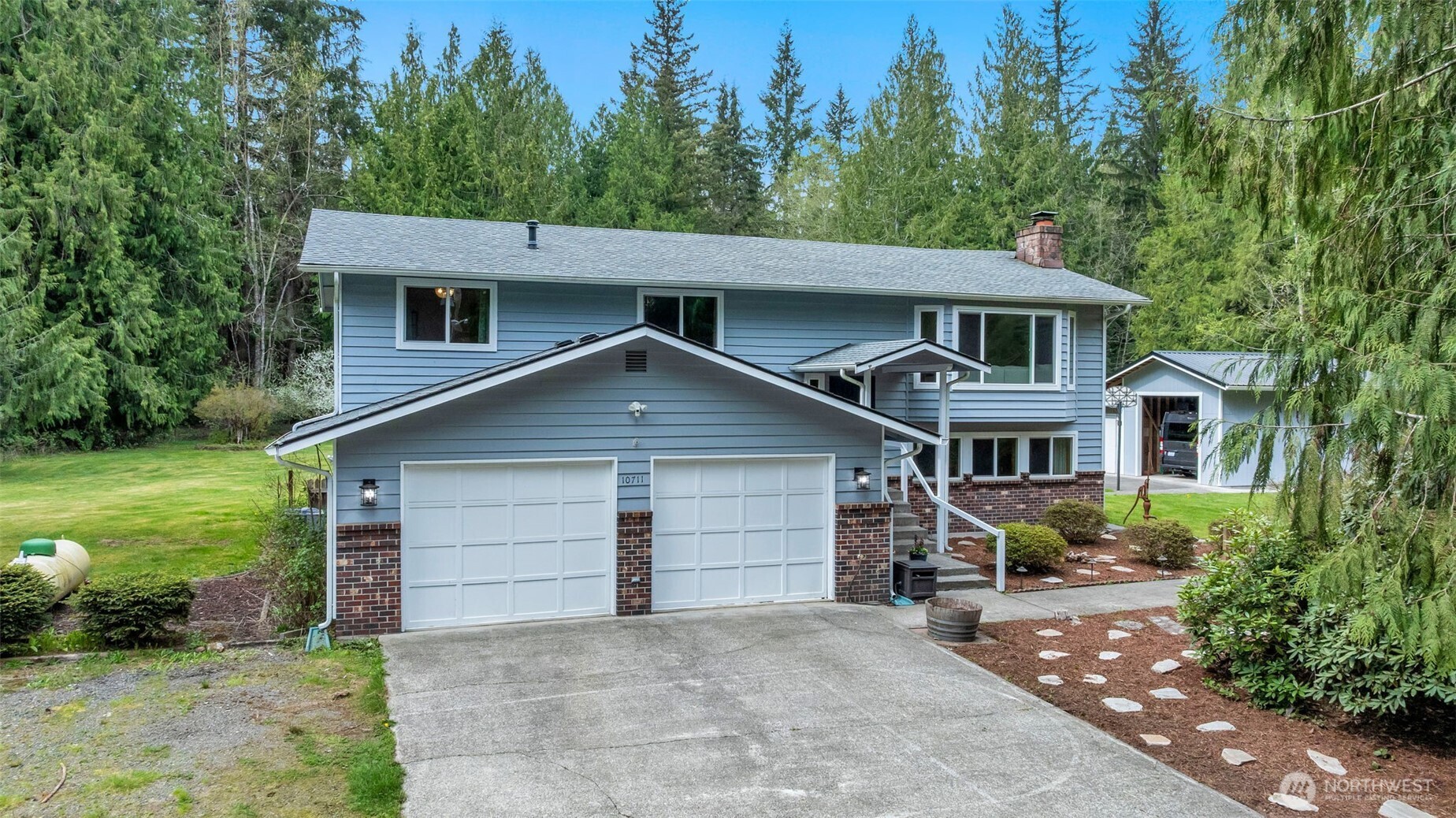 10711 90th Street NE Lake Stevens WA 98258