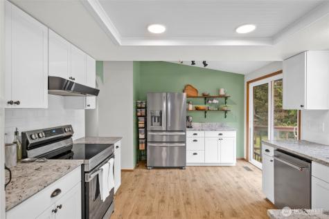 10711 90th Street NE Lake Stevens WA 98258