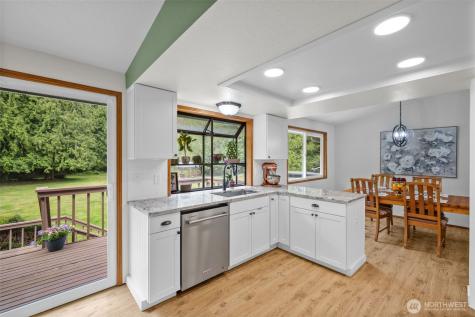 10711 90th Street NE Lake Stevens WA 98258