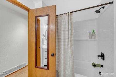 10711 90th Street NE Lake Stevens WA 98258