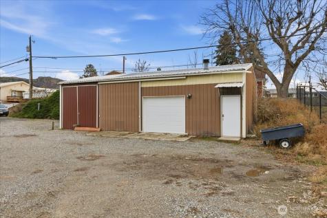 216 Sandy Lane Electric City WA 99123