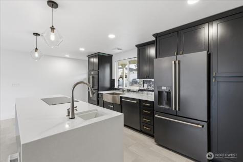 216 Sandy Lane Electric City WA 99123