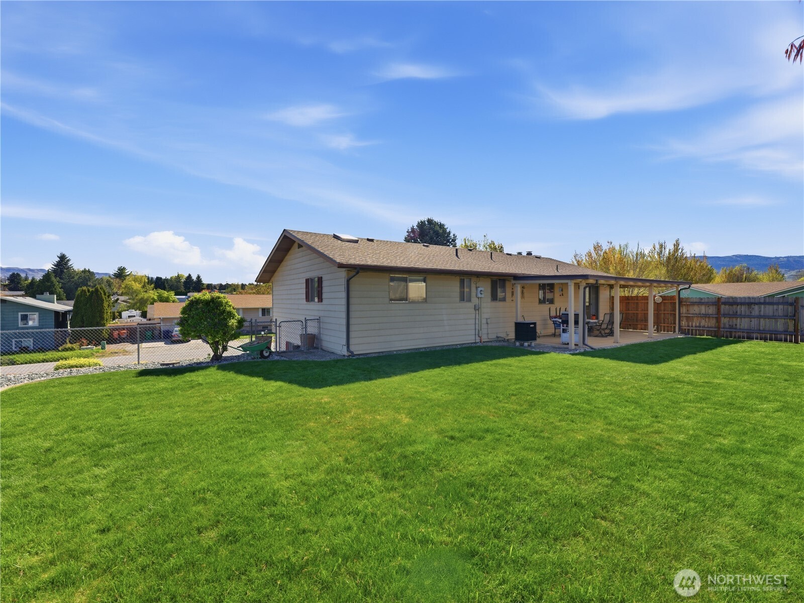 214 S Kansas Avenue East Wenatchee WA 98802