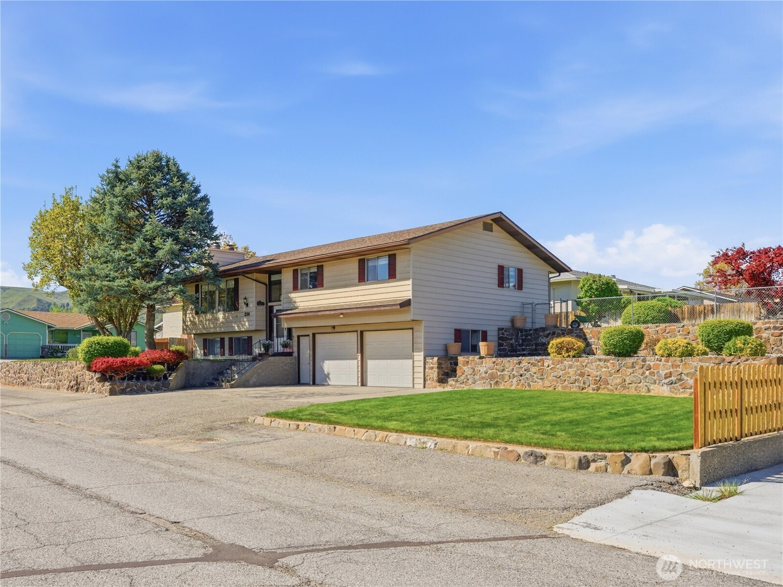 214 S Kansas Avenue East Wenatchee WA 98802