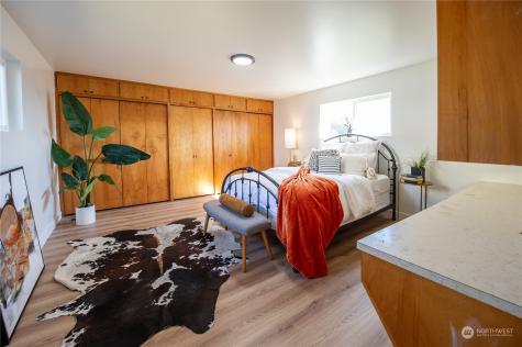 212 Medora Way Everett WA 98201