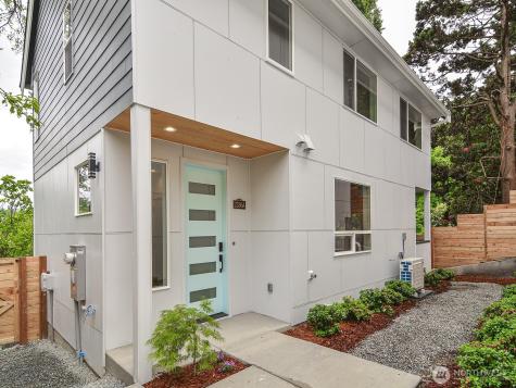 2336 23rd Avenue S Seattle WA 98144