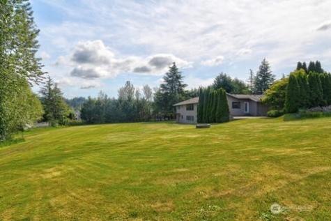2210 Martin Road Mount Vernon WA 98273