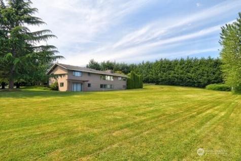 2210 Martin Road Mount Vernon WA 98273