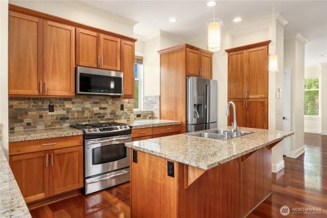 1186 NE Park Drive NE Issaquah WA 98029