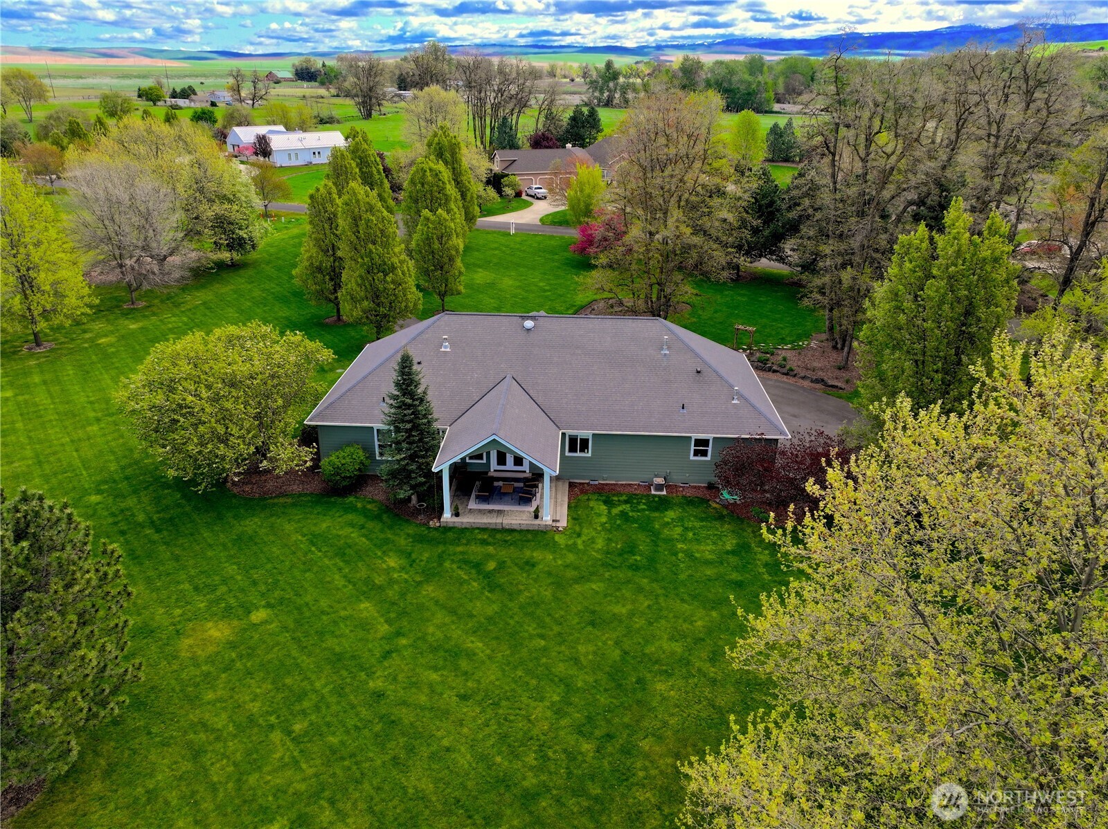 236 Looking Glass Road Walla Walla WA 99362