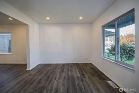 1114 Wheeler Avenue Hoquiam WA 98550