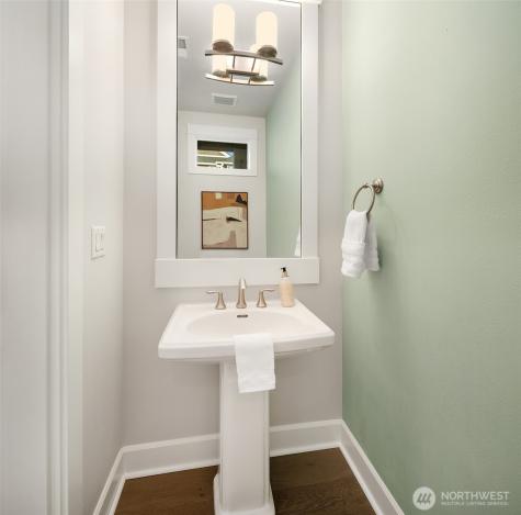 1335 Westridge Way NE Issaquah WA 98029