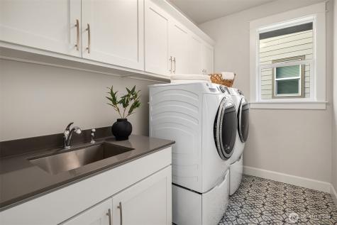 1335 Westridge Way NE Issaquah WA 98029
