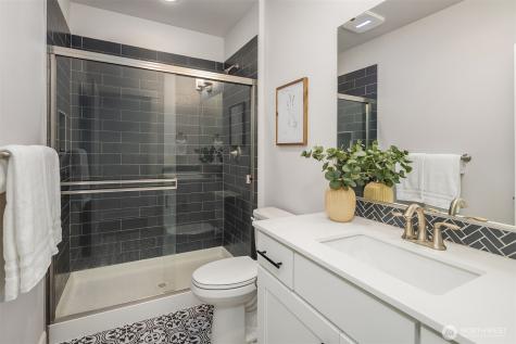 1335 Westridge Way NE Issaquah WA 98029