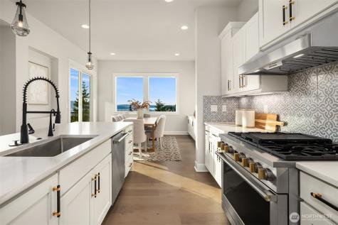 1335 Westridge Way NE Issaquah WA 98029