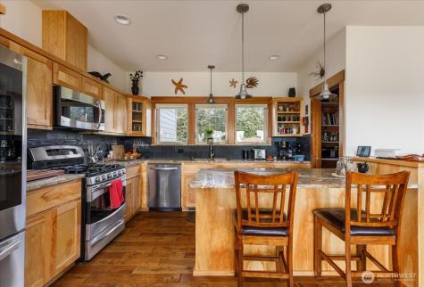 710 Zylstra Road Coupeville WA 98239