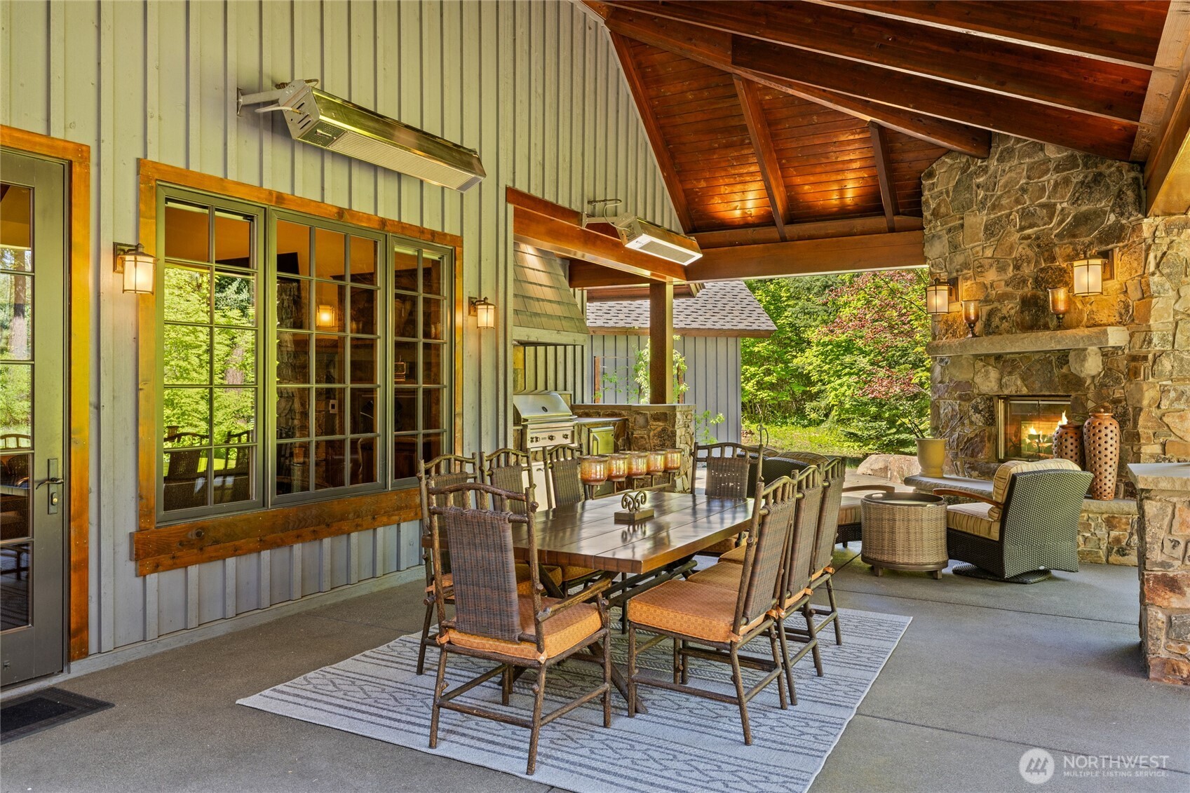 2090 Ruby King Loop Cle Elum WA 98922