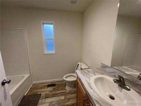 1816 S Melbourne Street Westport WA 98595