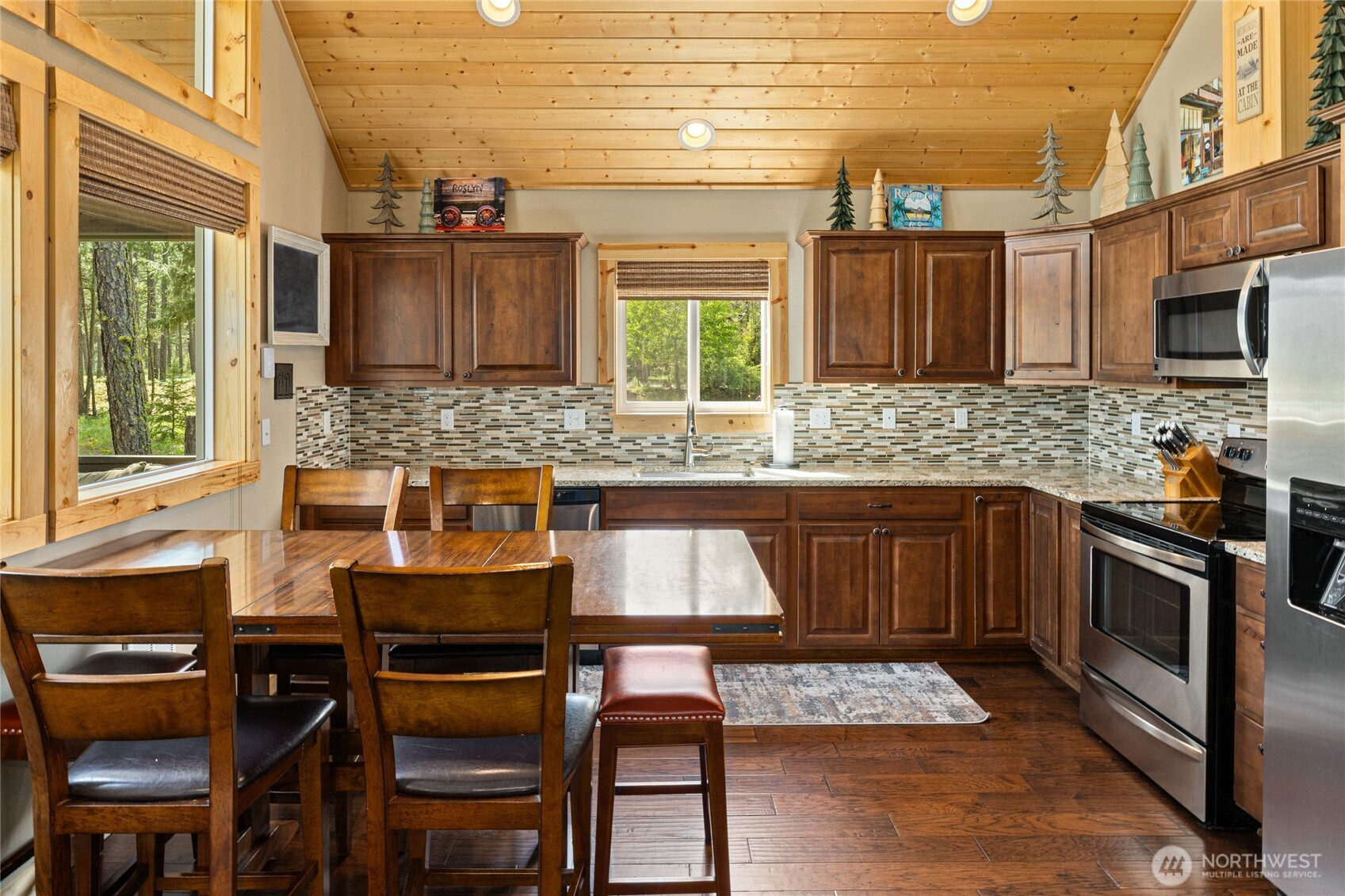 910 Bakers Road Ronald WA 98940