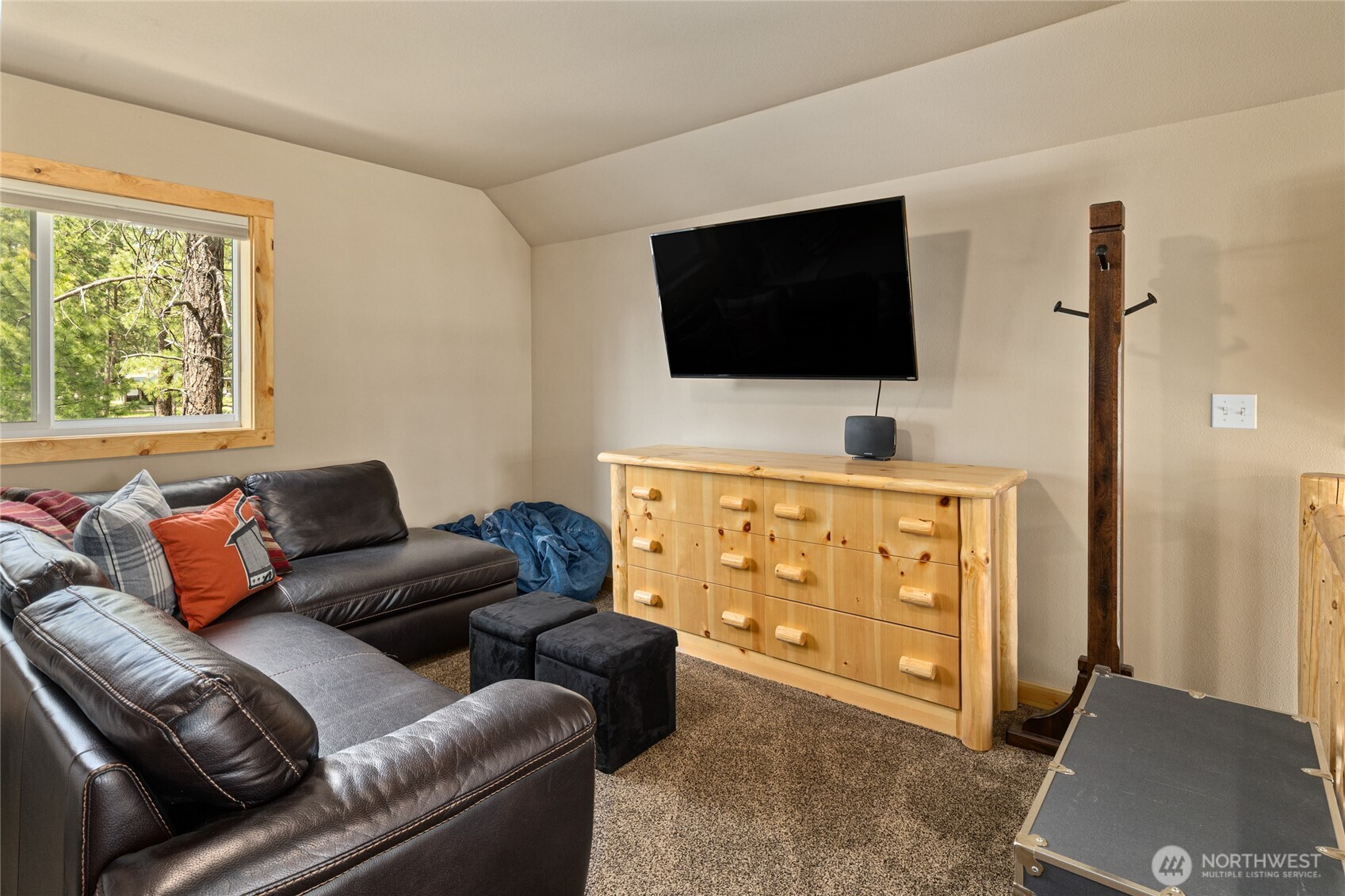 910 Bakers Road Ronald WA 98940