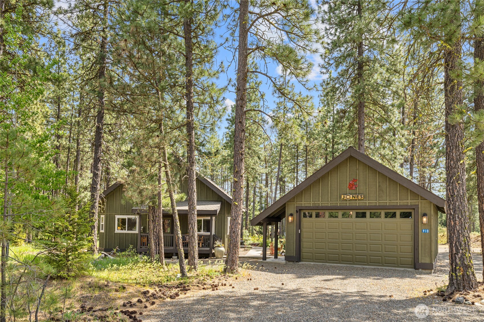 910 Bakers Road Ronald WA 98940