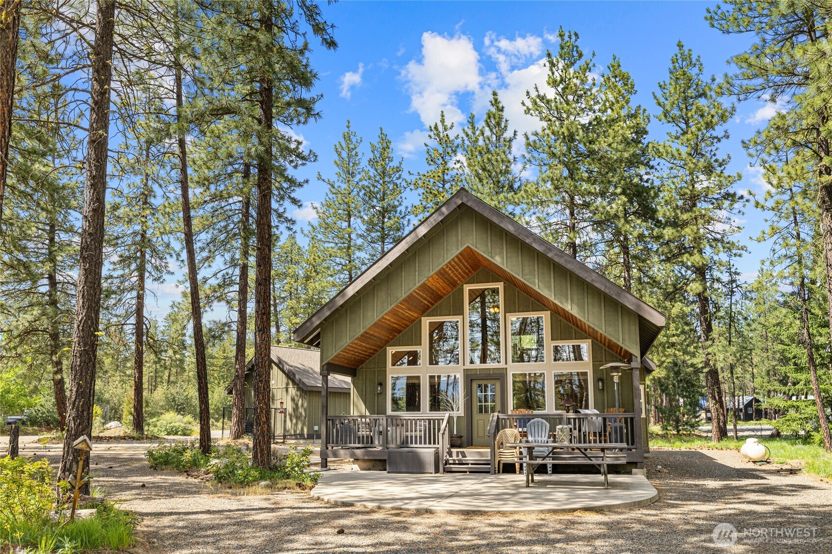 910 Bakers Road Ronald WA 98940