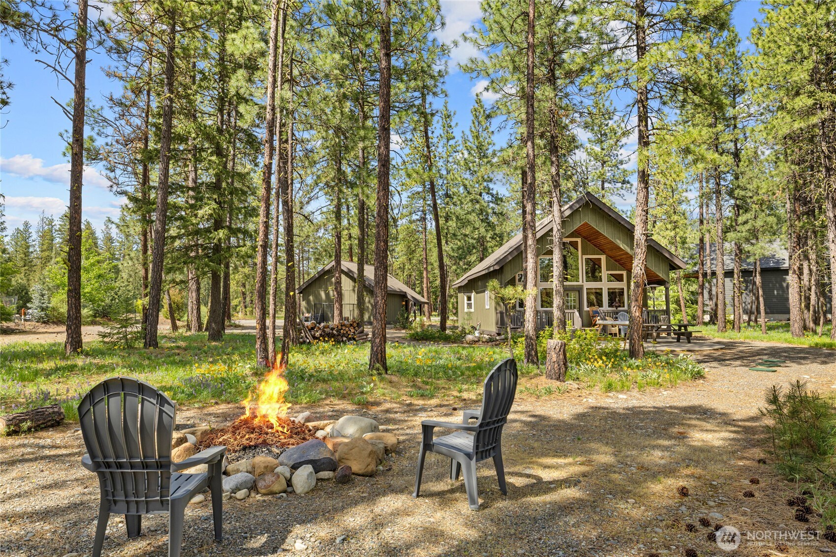 910 Bakers Road Ronald WA 98940