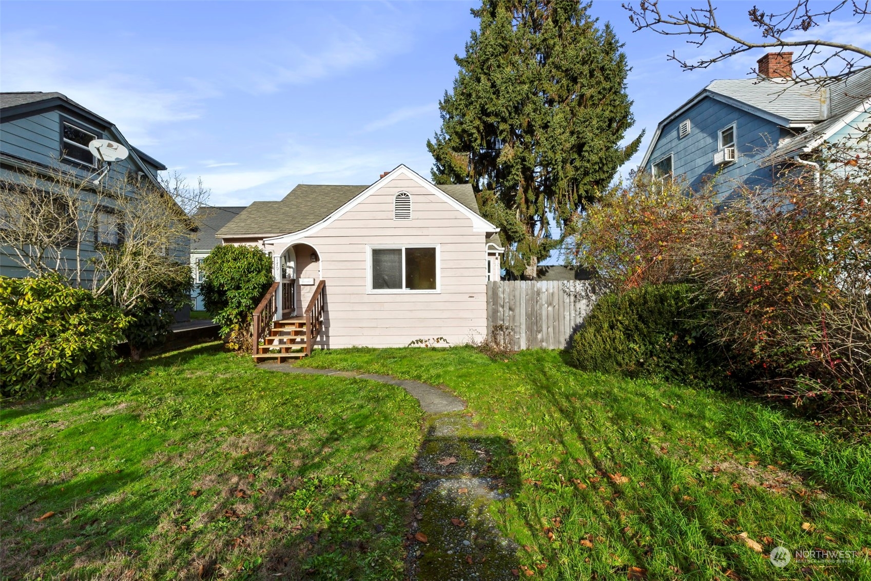 1708 Burwell Street Bremerton WA 98337
