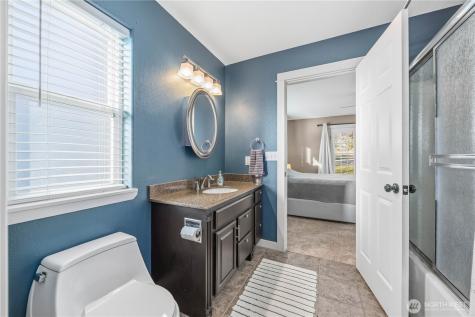 99 Golf Course Drive Pateros WA 98846