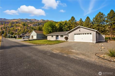 99 Golf Course Drive Pateros WA 98846