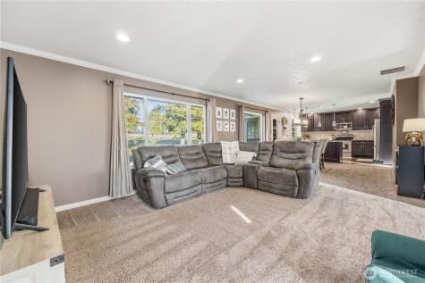 99 Golf Course Drive Pateros WA 98846
