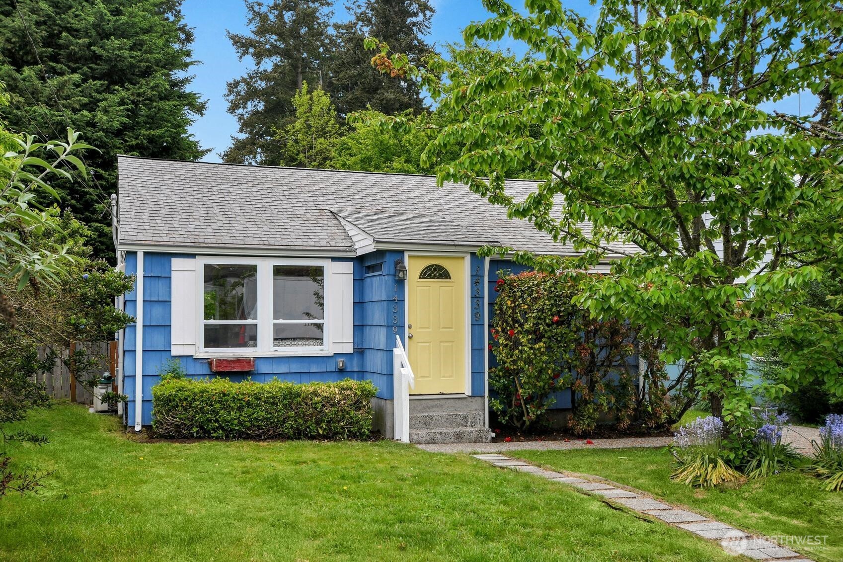 14339 Ashworth Avenue N Seattle WA 98133