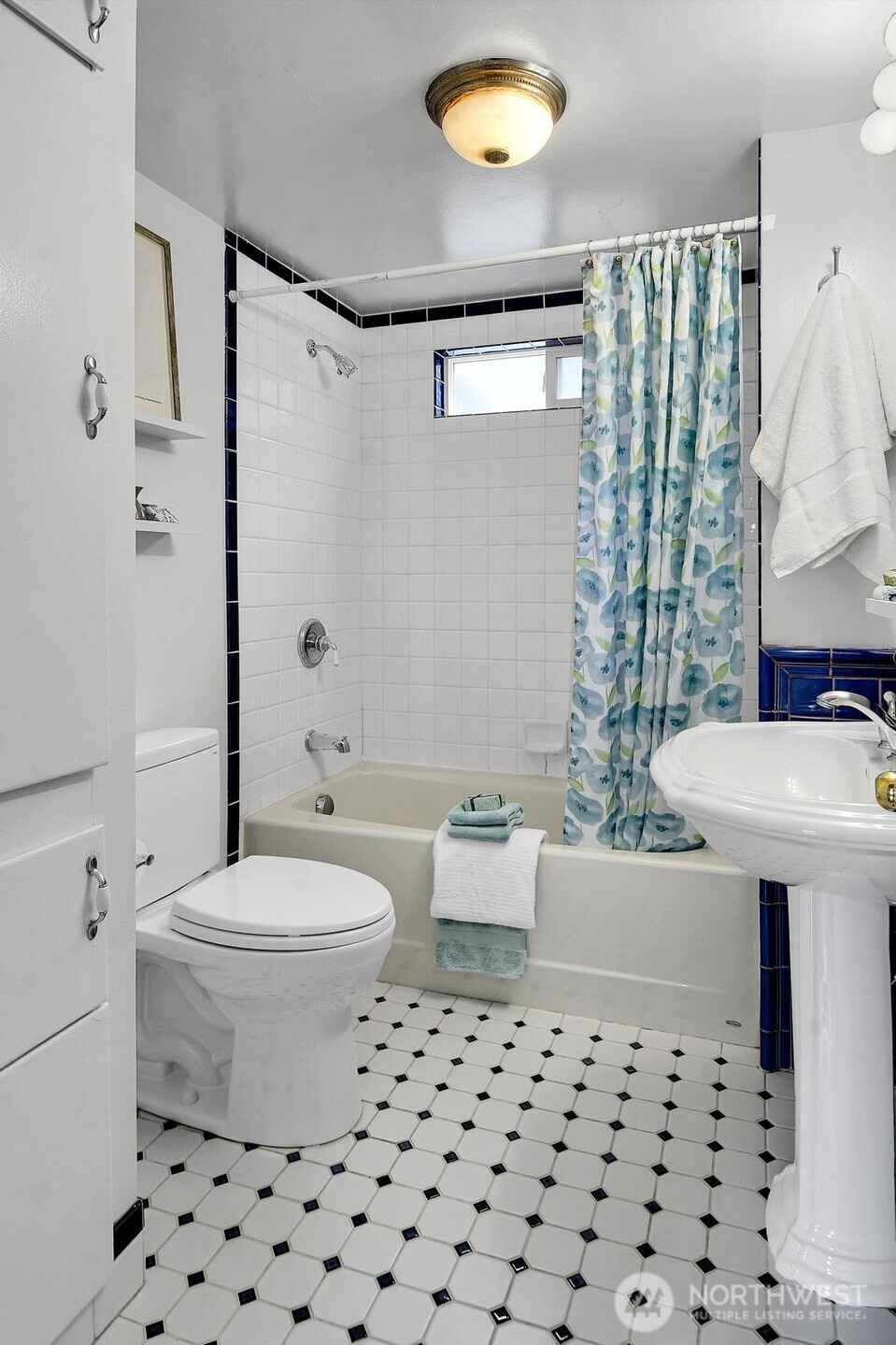 14339 Ashworth Avenue N Seattle WA 98133