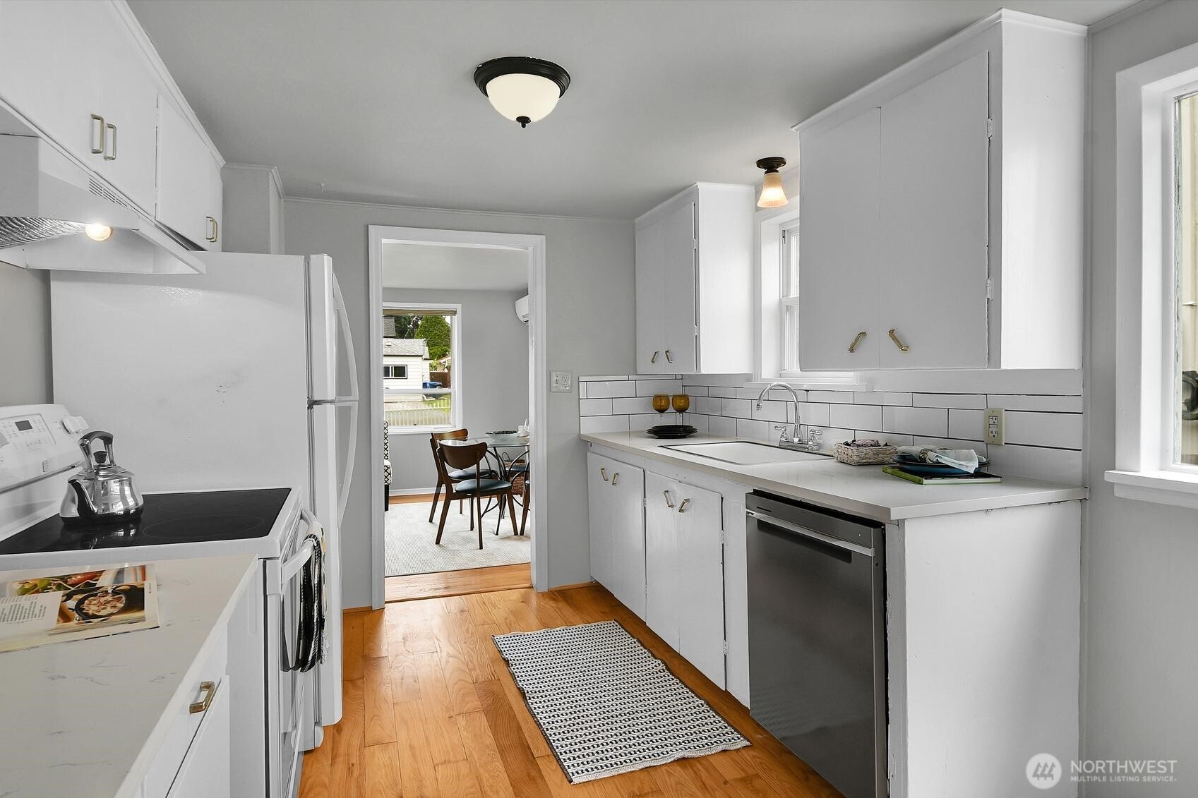 14339 Ashworth Avenue N Seattle WA 98133