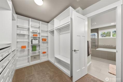 34576 56th Court S Auburn WA 98001