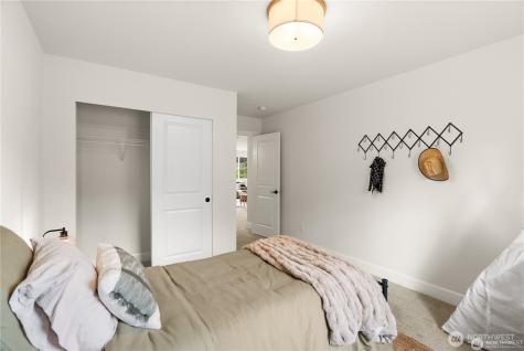 1327 60th Avenue NE Tacoma WA 98422