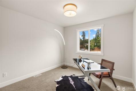 1327 60th Avenue NE Tacoma WA 98422