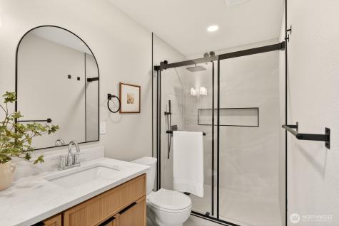 1692 Oak Ridge Drive Camano Island WA 98282